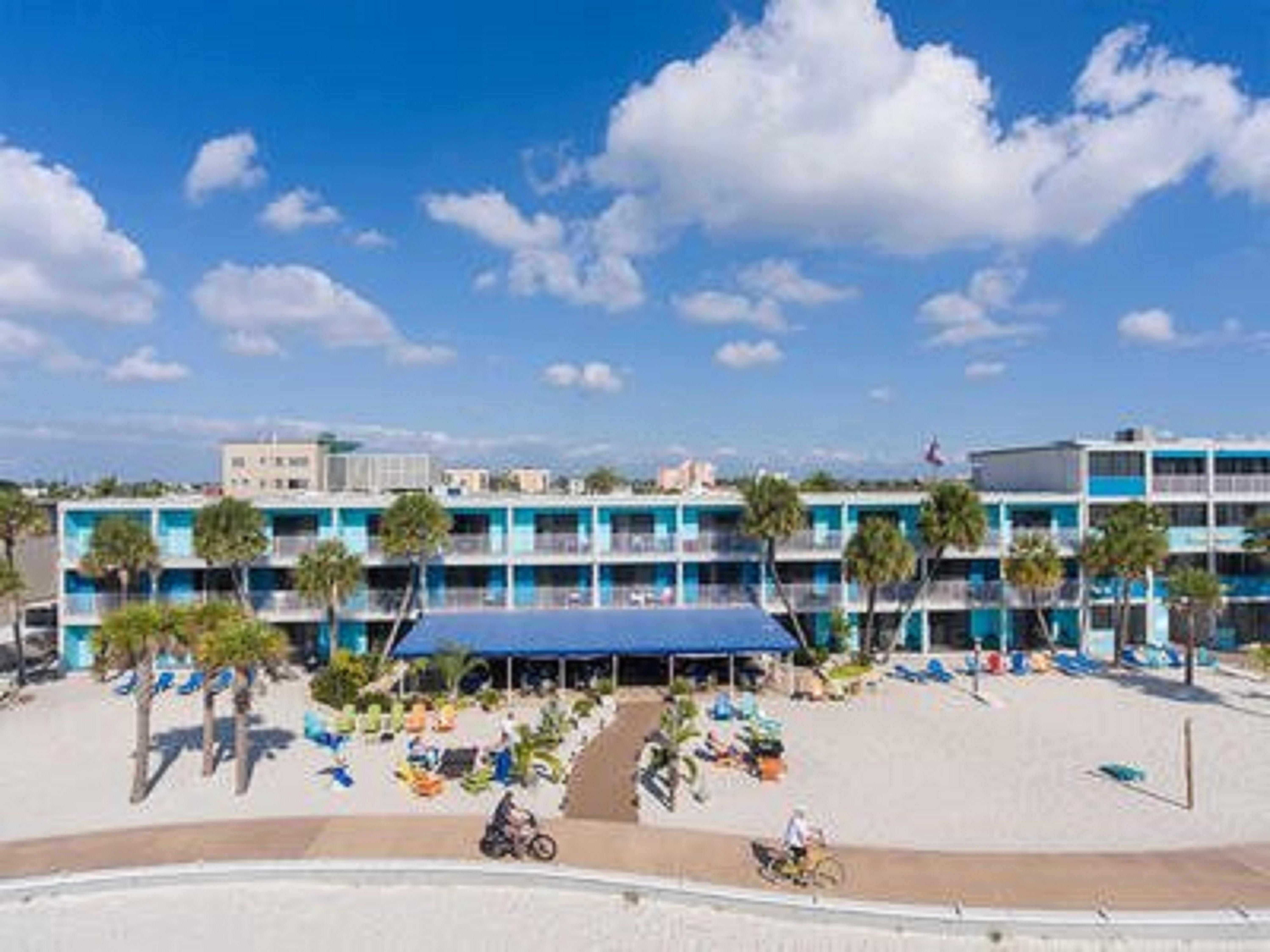 Bilmar Beach Resort St. Pete Beach Exterior photo